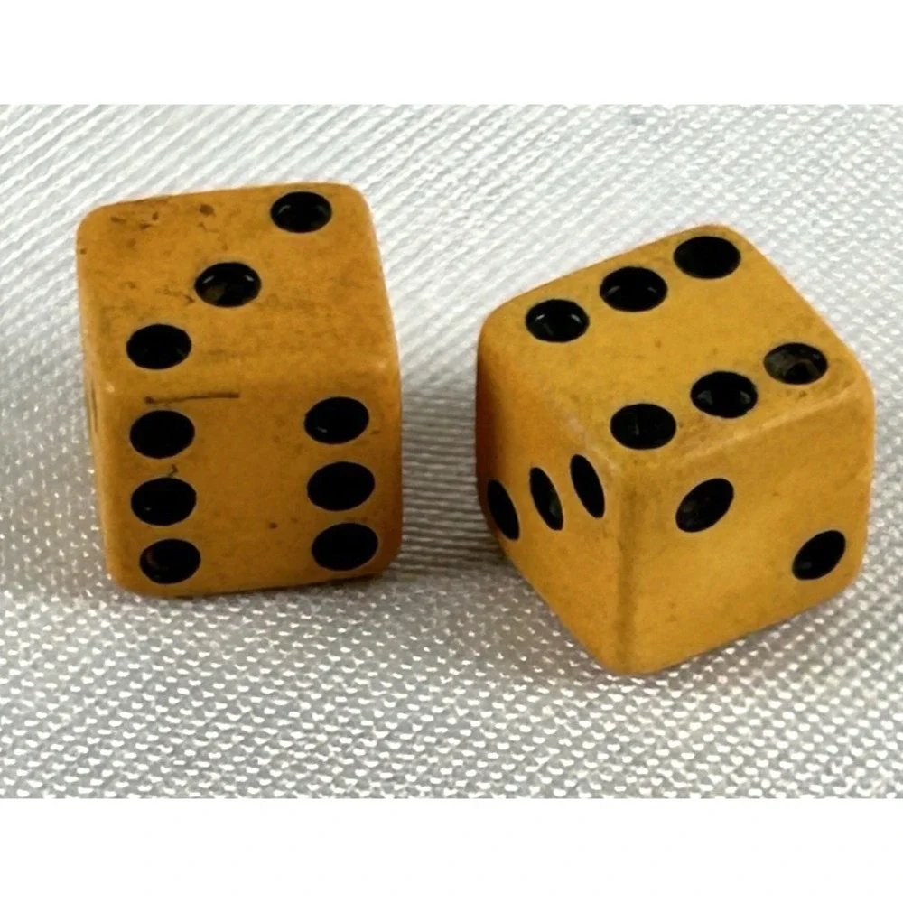 Vintage Yellow Butterscotch Bakelite Miniature Dice 1/4